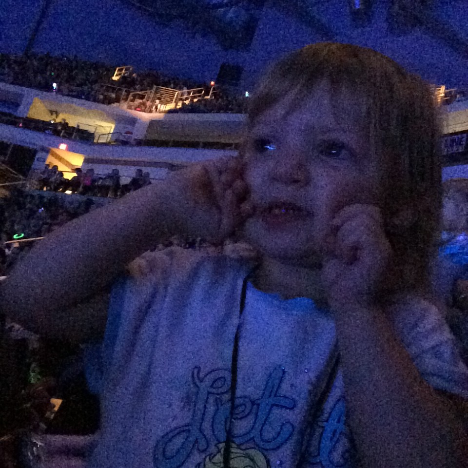 Holden's first trip to Disney on Ice @ohbotherblog