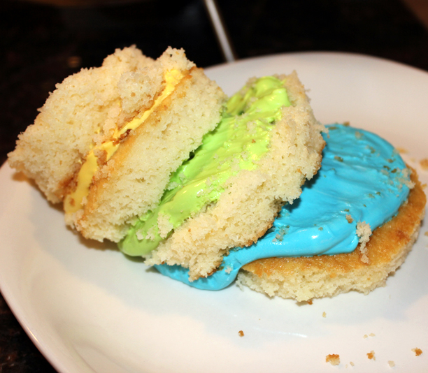 Mini layer cake FAIL @ohbotherblog