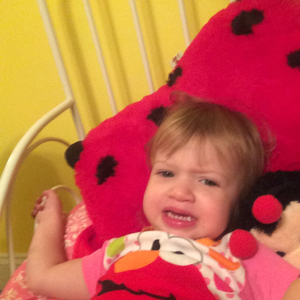 Transitioning from crib to big girl bed @ohbotherblog